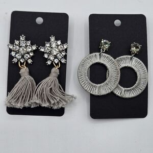 FASHION Earrings Silver Tone Rhinestones Light Weight